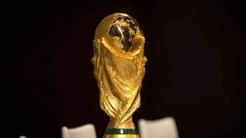 郑加恒战胜奈良冈功大晋级500赛八强：冷静应对，适时出击成就胜利